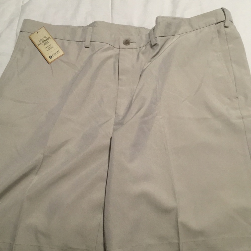 Men’s Haggar Khaki Shorts
